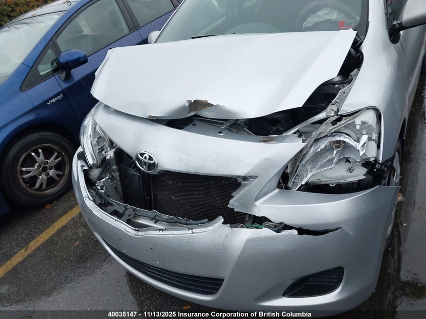 2007 Toyota Yaris VIN: JTDBT923771035652 Lot: 40035147