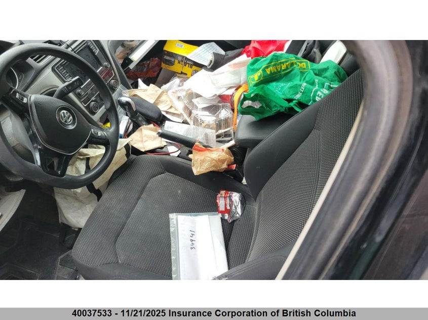 1VWAS7A36GC027807 2016 VOLKSWAGEN PASSAT photo no. 11