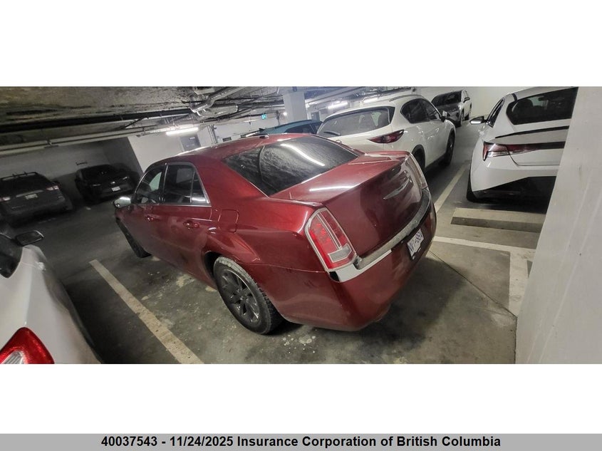 2C3CCAAG6DH575862 2013 CHRYSLER 300 photo no. 3
