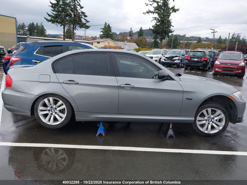2011 BMW 323 I VIN: WBAPG7C50BA936771 Lot: 40032285
