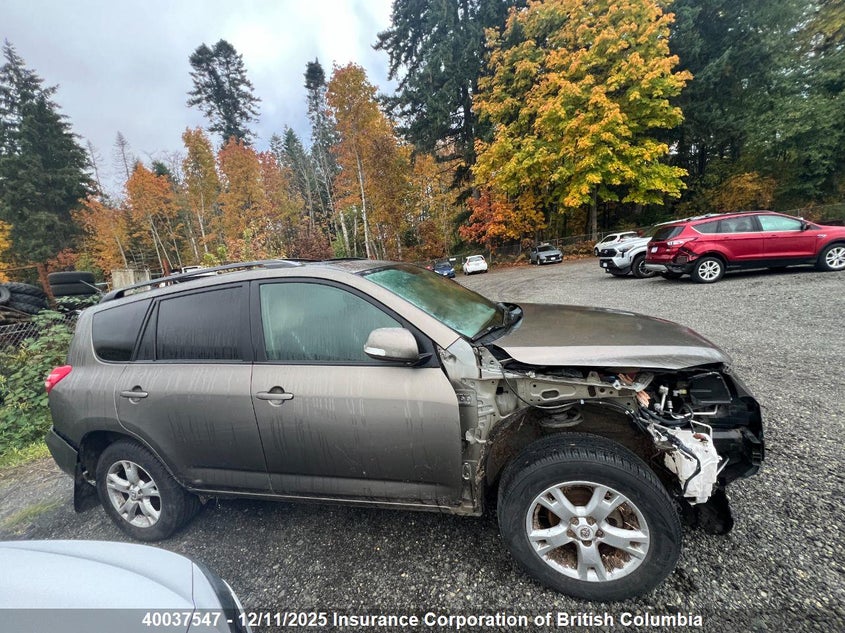 2T3BF4DV1BW167261 2011 TOYOTA RAV 4 photo no. 7