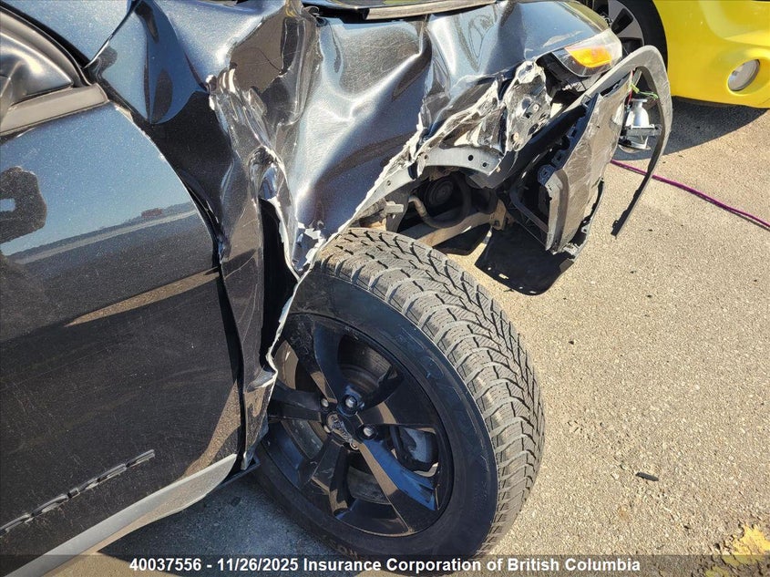 2016 Jeep Cherokee Sport VIN: 1C4PJMAB5GW353327 Lot: 40037556