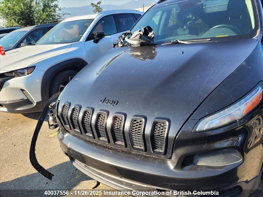 2016 Jeep Cherokee Sport VIN: 1C4PJMAB5GW353327 Lot: 40037556