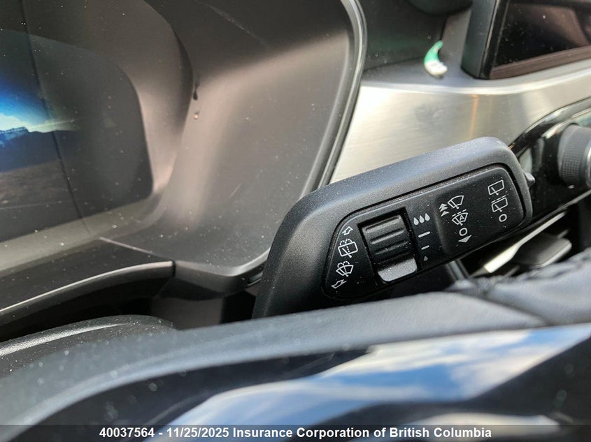 2021 Ford Escape Titanium VIN: 1FMCU9J92MUA79491 Lot: 40037564