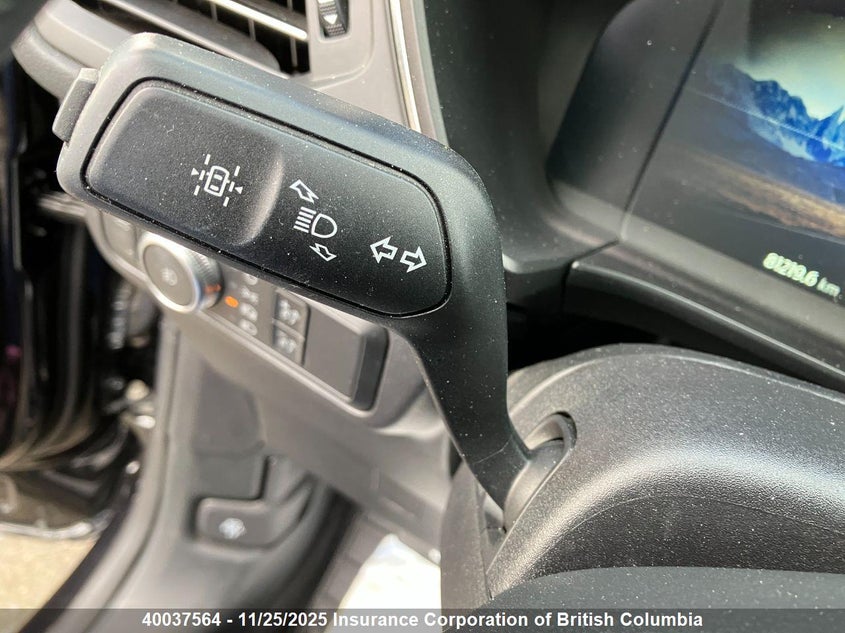 2021 Ford Escape Titanium VIN: 1FMCU9J92MUA79491 Lot: 40037564