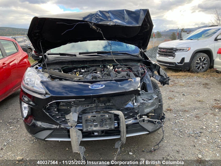 2021 Ford Escape Titanium VIN: 1FMCU9J92MUA79491 Lot: 40037564