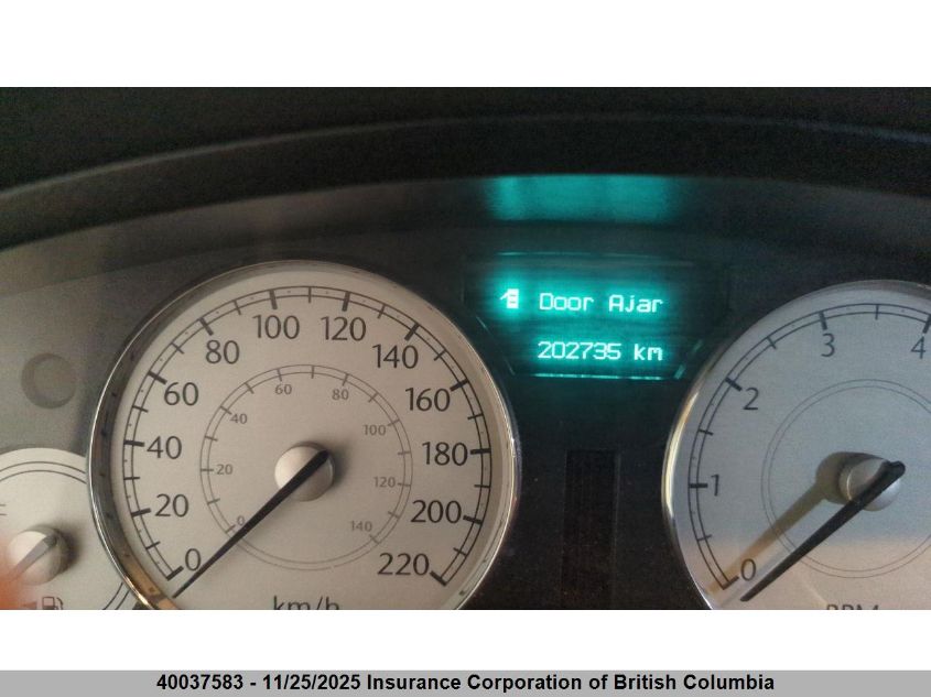 2005 Chrysler 300 VIN: 2C3AA53G85H538668 Lot: 40037583