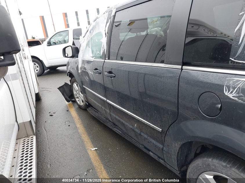 2013 Dodge Grand Caravan Crew VIN: 2C4RDGDG4DR592431 Lot: 40034734