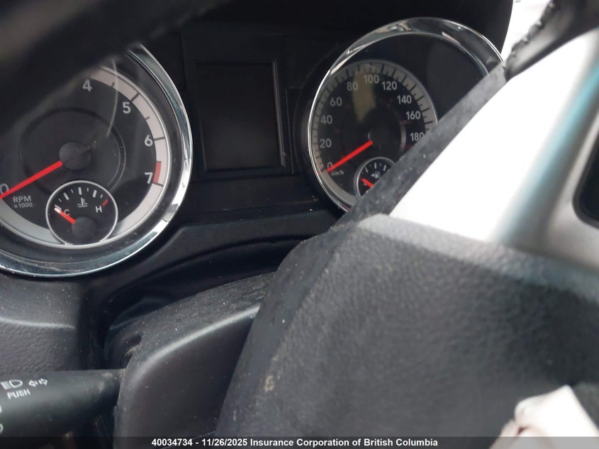 2013 Dodge Grand Caravan Crew VIN: 2C4RDGDG4DR592431 Lot: 40034734