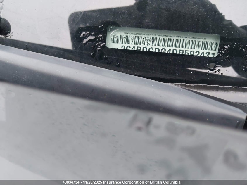 2013 Dodge Grand Caravan Crew VIN: 2C4RDGDG4DR592431 Lot: 40034734