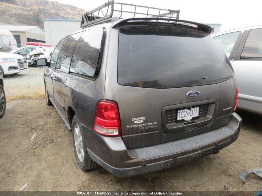 2FMZA57206BA10491 2006 FORD FREESTAR photo no. 3
