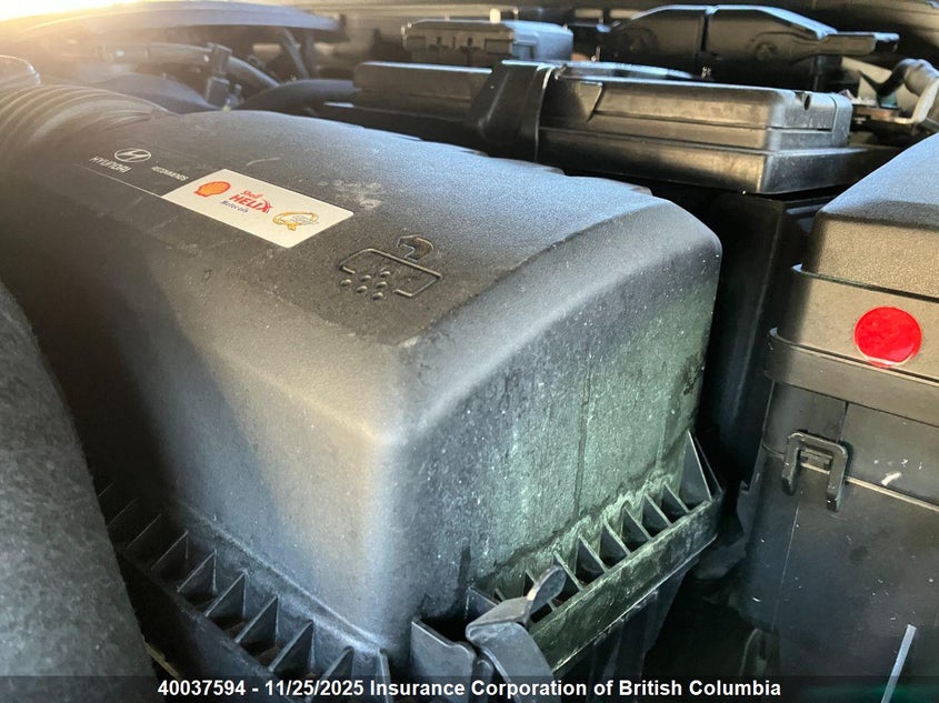 2017 Hyundai Elantra Se/Value/Limited VIN: KMHD84LF8HU100851 Lot: 40037594