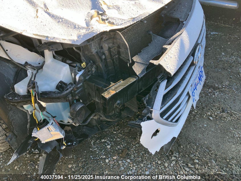 2017 Hyundai Elantra Se/Value/Limited VIN: KMHD84LF8HU100851 Lot: 40037594