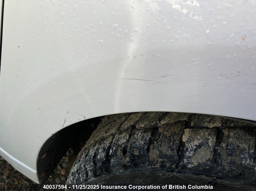 2017 Hyundai Elantra Se/Value/Limited VIN: KMHD84LF8HU100851 Lot: 40037594