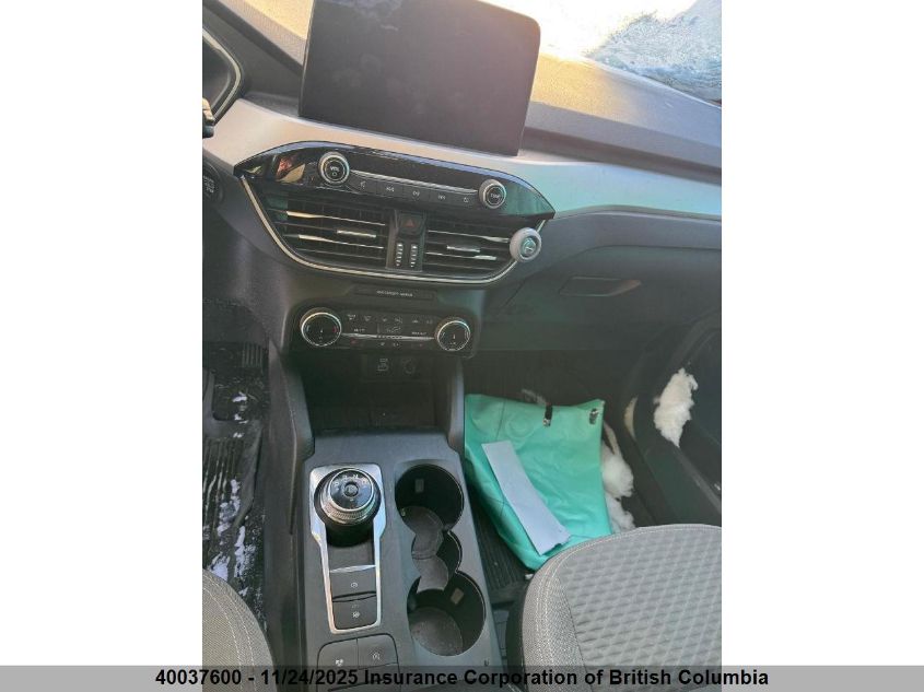 2022 Ford Escape Se VIN: 1FMCU9G64NUB19150 Lot: 40037600