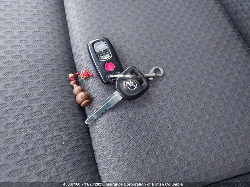 2006 Mazda 3 I VIN: JM1BK12F061438675 Lot: 40037160