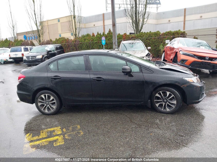 2013 Honda Civic VIN: 2HGFB2F58DH015450 Lot: 40037607