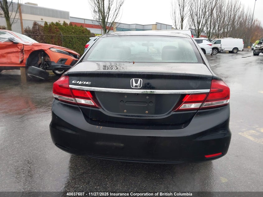 2013 Honda Civic VIN: 2HGFB2F58DH015450 Lot: 40037607