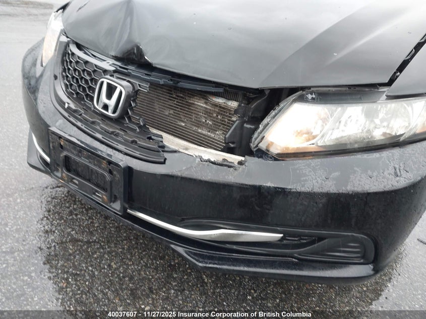 2013 Honda Civic VIN: 2HGFB2F58DH015450 Lot: 40037607