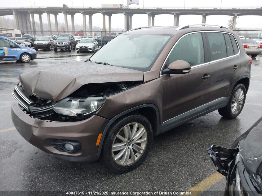 WVGJV7AX5FW030722 2015 VOLKSWAGEN TIGUAN photo no. 2