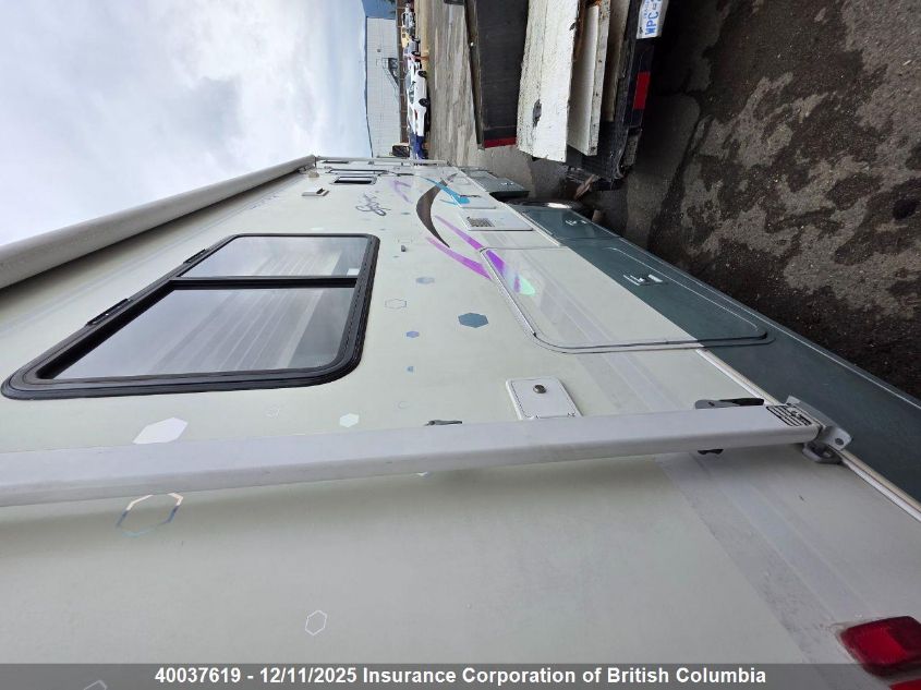 2005 Ford Econoline E450 Super Duty Cutwy Van VIN: 1FDXE45S45HA39793 Lot: 40037619