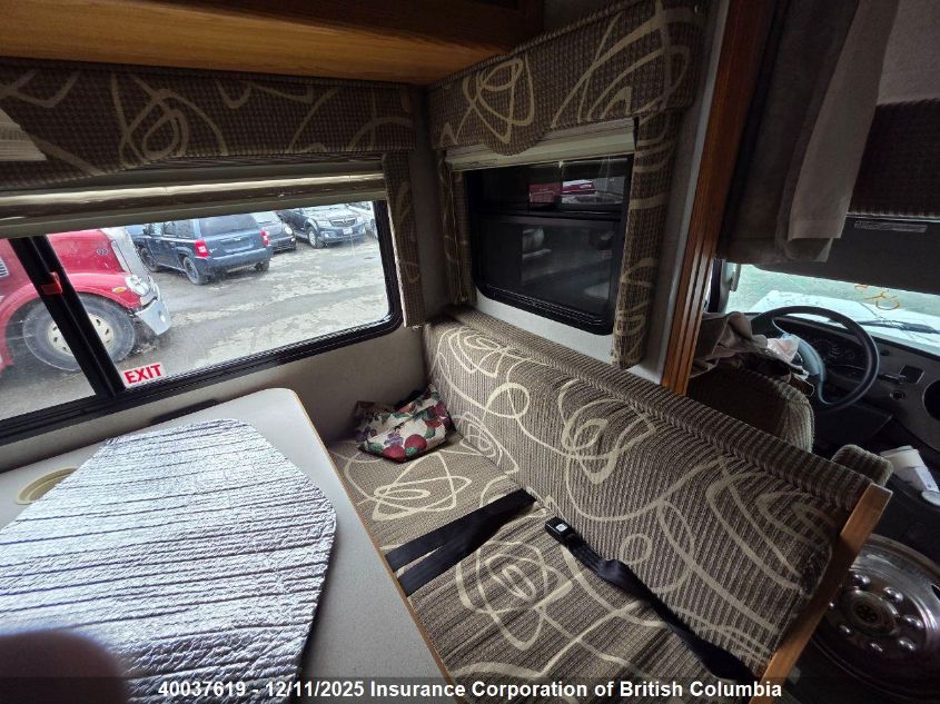 2005 Ford Econoline E450 Super Duty Cutwy Van VIN: 1FDXE45S45HA39793 Lot: 40037619