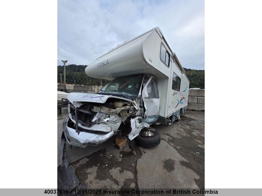 1FDXE45S45HA39793 2005 FORD ECONOLINE photo no. 3