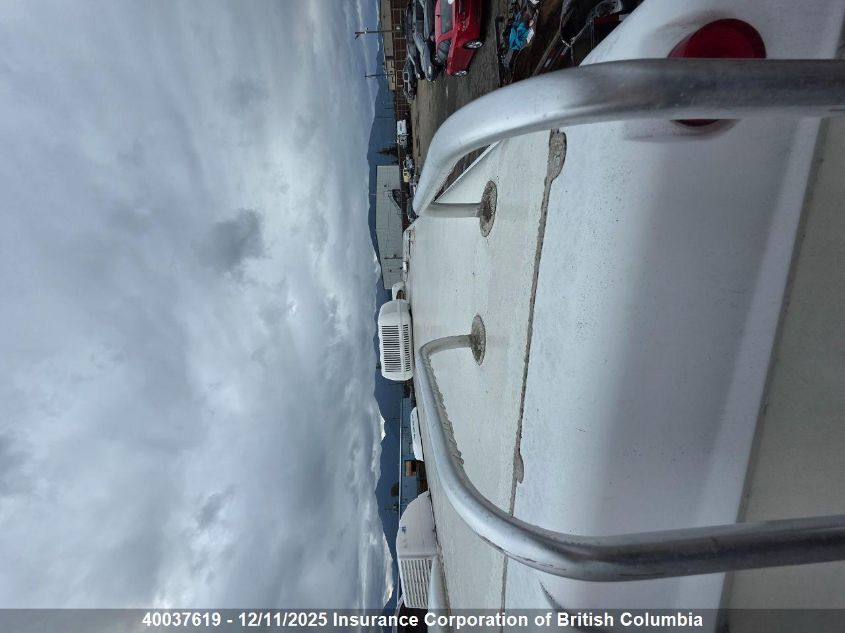 2005 Ford Econoline E450 Super Duty Cutwy Van VIN: 1FDXE45S45HA39793 Lot: 40037619