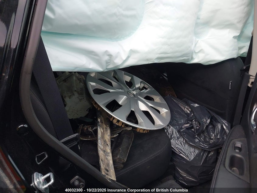 2015 Nissan Rogue S/Sl/Sv VIN: 5N1AT2MV0FC891536 Lot: 40032300