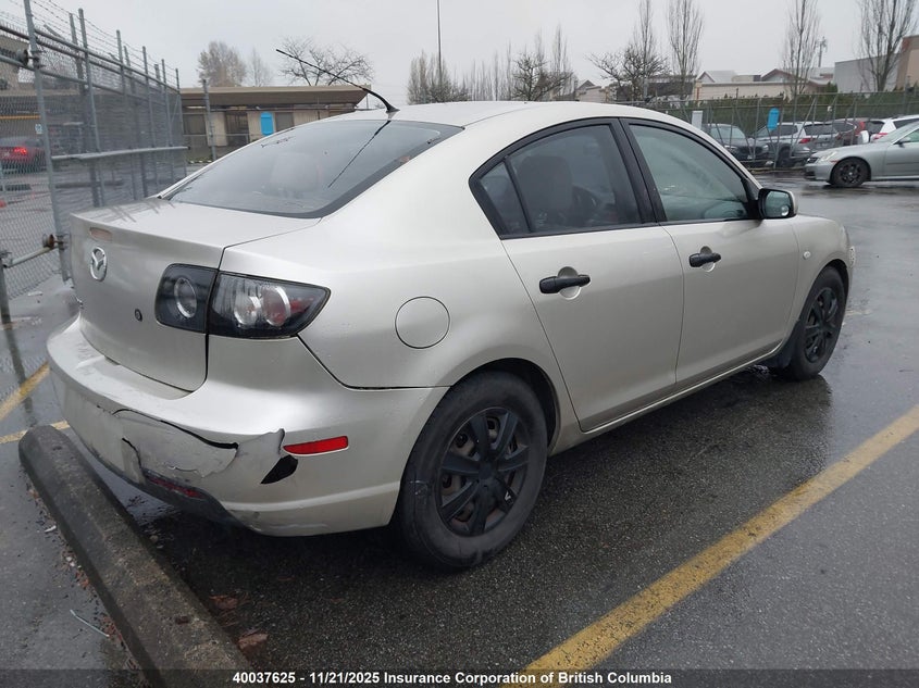 JM1BK32F481877540 2008 MAZDA 3 photo no. 4