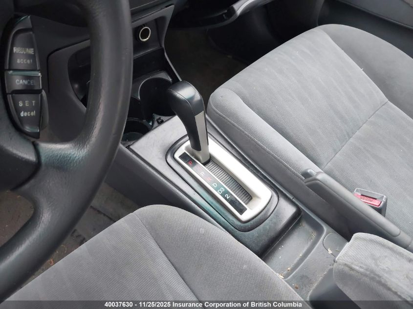 2003 Honda Civic VIN: 2HGES16663H900517 Lot: 40037630