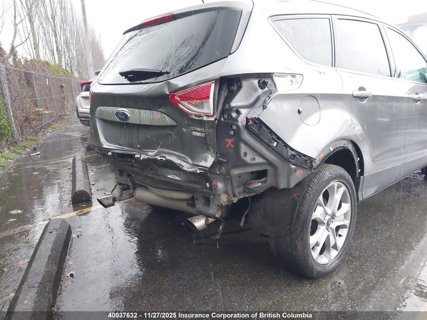 2014 Ford Escape Titanium VIN: 1FMCU9J92EUD88914 Lot: 40037632