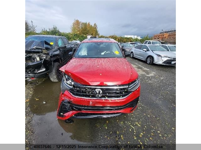 3VV8B7AX8RM058192 2024 VOLKSWAGEN TIGUAN photo no. 2