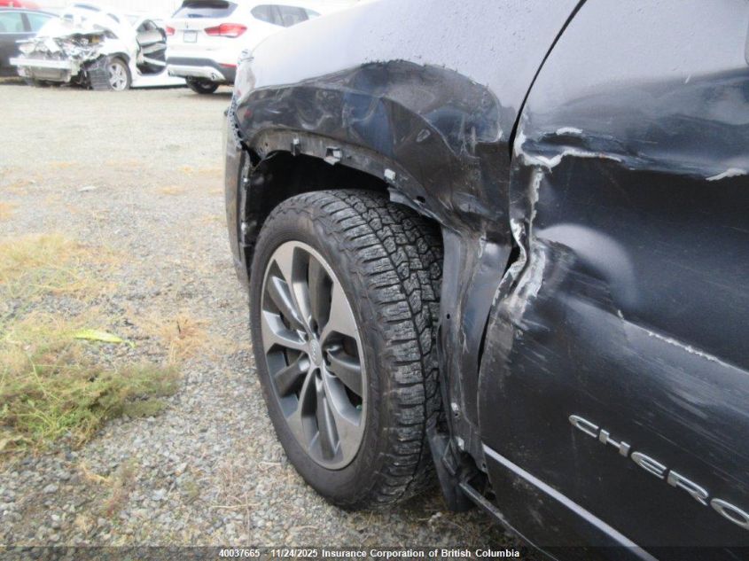 2019 Jeep Cherokee Overland VIN: 1C4PJMJX6KD442632 Lot: 40037665