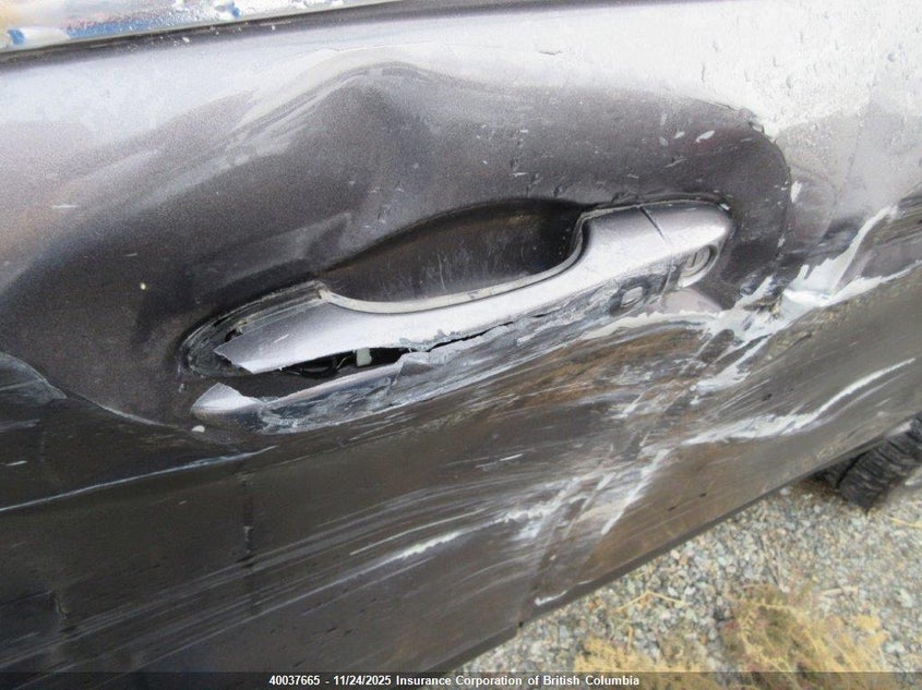 2019 Jeep Cherokee Overland VIN: 1C4PJMJX6KD442632 Lot: 40037665