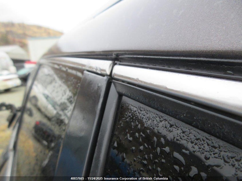 2019 Jeep Cherokee Overland VIN: 1C4PJMJX6KD442632 Lot: 40037665