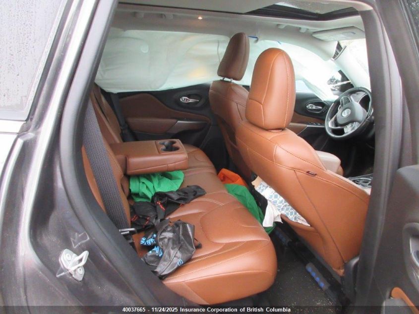 2019 Jeep Cherokee Overland VIN: 1C4PJMJX6KD442632 Lot: 40037665