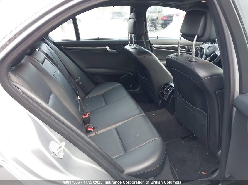 2012 Mercedes-Benz C 350 4Matic VIN: WDDGF8JB2CF921459 Lot: 40037666