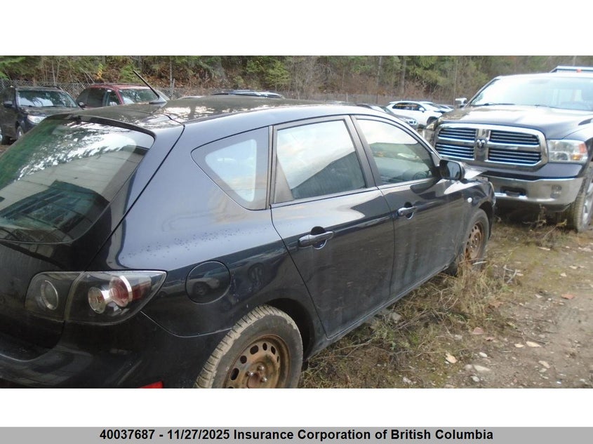 JM1BK34F881174763 2008 MAZDA 3 photo no. 4