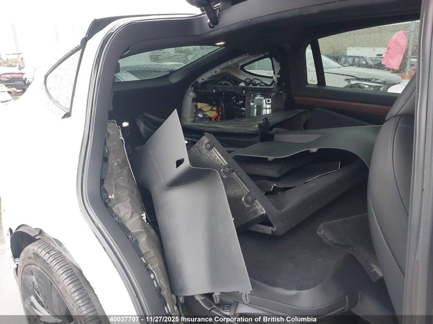 2020 Tesla Model X Awd/Standard Range VIN: 5YJXCDE25LF270919 Lot: 40037707