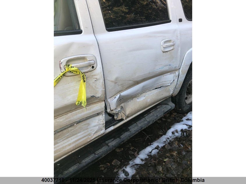 2002 Chevrolet Suburban K2500 VIN: 3GNGK26G62G129956 Lot: 40037710