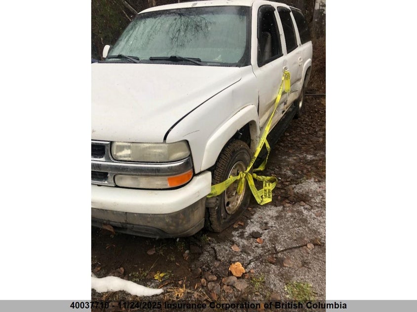 2002 Chevrolet Suburban K2500 VIN: 3GNGK26G62G129956 Lot: 40037710