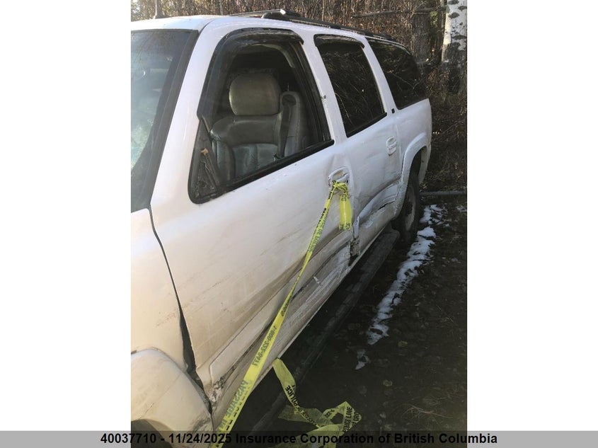 2002 Chevrolet Suburban K2500 VIN: 3GNGK26G62G129956 Lot: 40037710