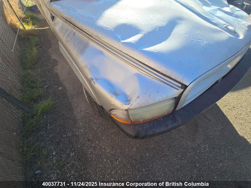 2002 Dodge Dakota Sport/Rt VIN: 1B7GL32X22S698975 Lot: 40037731