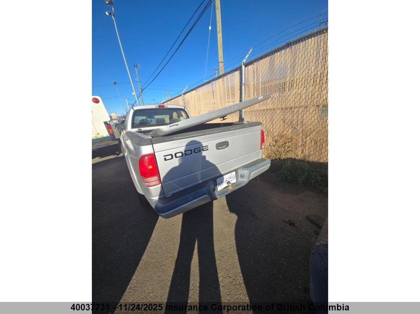 2002 Dodge Dakota Sport/Rt VIN: 1B7GL32X22S698975 Lot: 40037731