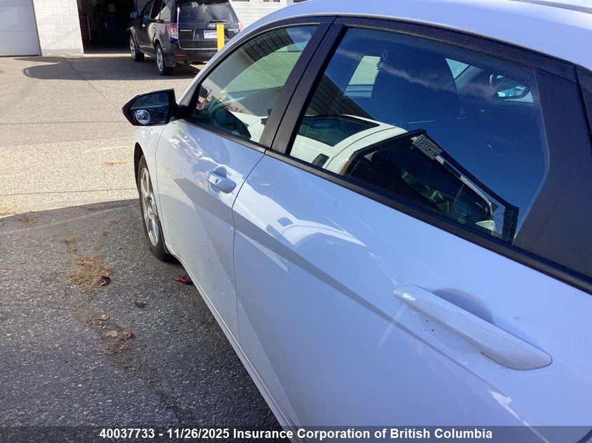 2021 Hyundai Elantra Sel VIN: KMHLM4AG7MU148774 Lot: 40037733