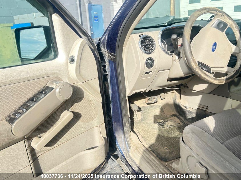 2007 Ford Explorer Sport Trac Xlt VIN: 1FMEU51K67UA04155 Lot: 40037736