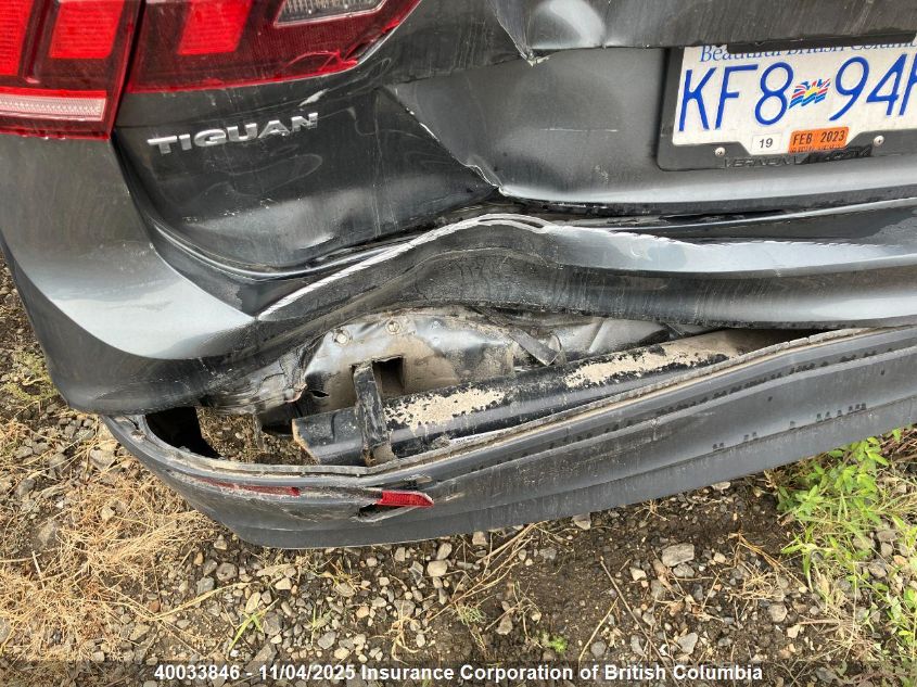 2019 Volkswagen Tiguan Se/Sel/Sel R-Line Jet-Black/Sel R-Line VIN: 3VV2B7AX7KM072936 Lot: 40033846