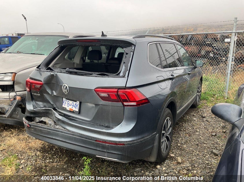 3VV2B7AX7KM072936 2019 VOLKSWAGEN TIGUAN photo no. 4