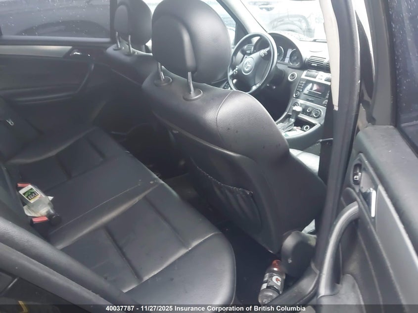 2005 Mercedes-Benz C 230K Sport Sedan VIN: WDBRF40J85F569543 Lot: 40037787